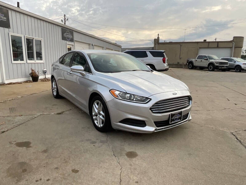 2016 Ford Fusion SE