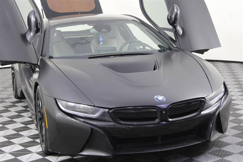 2015 BMW i8