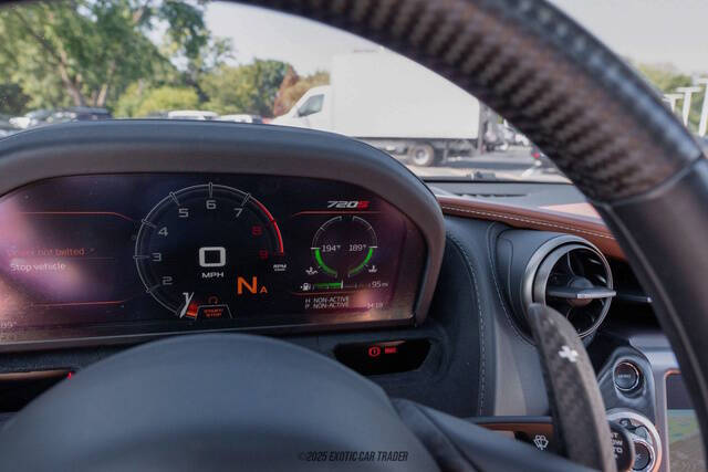 2018 McLaren 720S Luxury