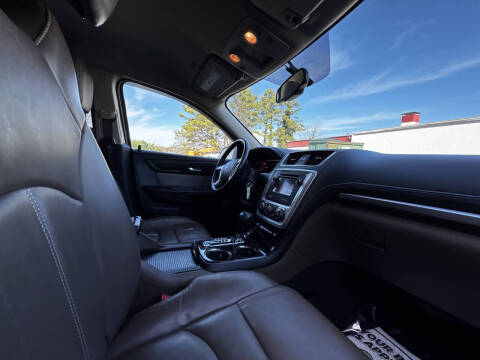 2016 GMC Acadia SLT-1