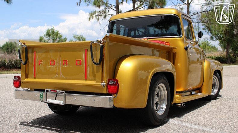 1956 Ford F-100