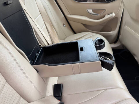 2017 Mercedes-Benz GLC GLC 300 4MATIC