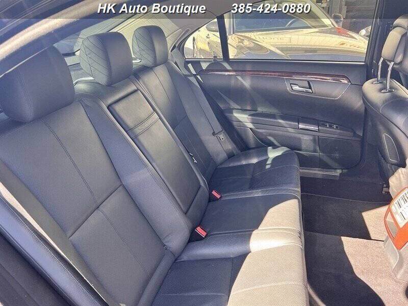 2009 Mercedes-Benz S-Class S 550