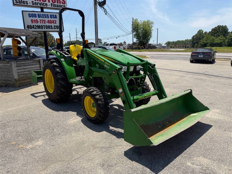 2021 John Deere 4044 M