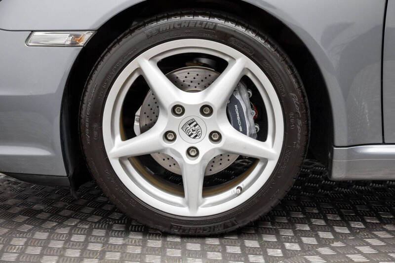 2006 Porsche 911 Carrera