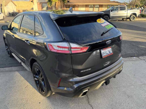 2019 Ford Edge ST
