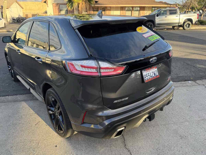 2019 Ford Edge ST