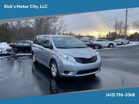 2017 Toyota Sienna L 7-Passenger