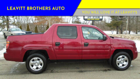 2006 Honda Ridgeline for sale at Leavitt Brothers Auto in Hooksett NH