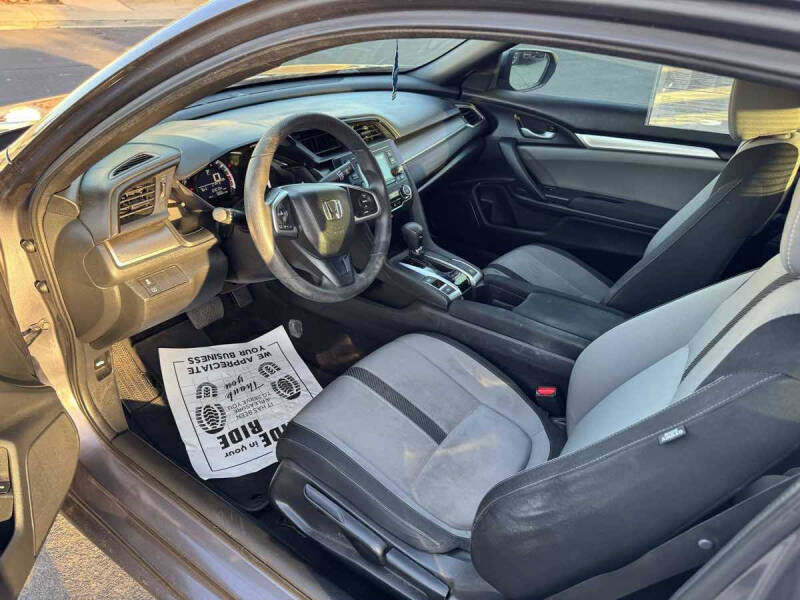 2017 Honda Civic LX-P