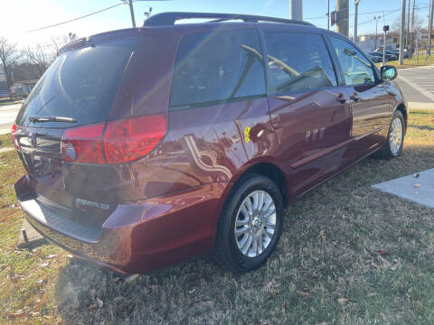 2010 Toyota Sienna XLE Limited