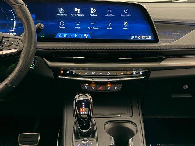 2024 Cadillac XT4 Sport