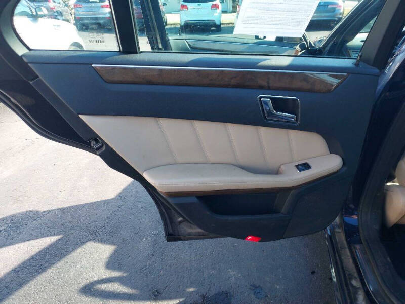 2010 Mercedes-Benz E-Class