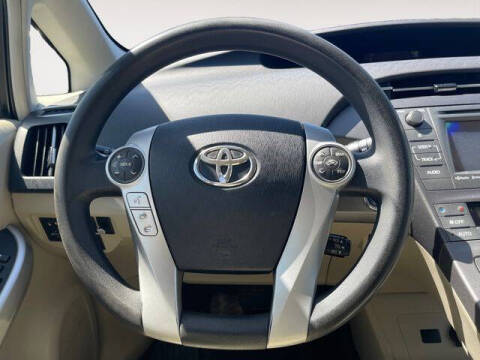 2013 Toyota Prius Three