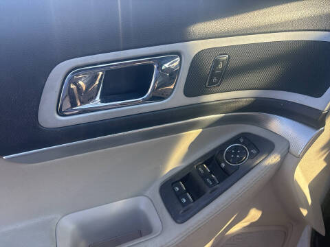 2012 Ford Explorer XLT