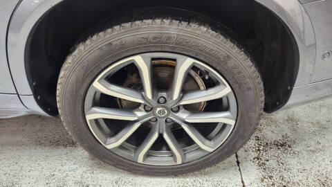 2018 Volvo XC90 T5 Momentum 7-Passenger