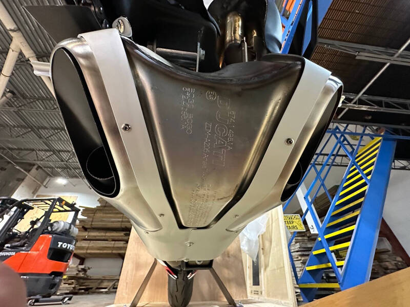 2025 Ducati Streetfighter V4 Supreme