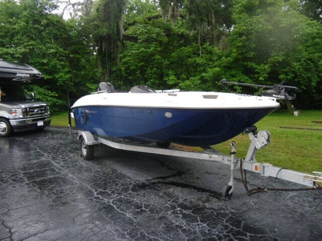 2019 Bayliner Element E18