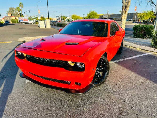 2018 Dodge Challenger SXT Plus
