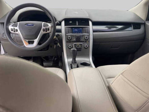 2014 Ford Edge SE