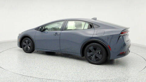 2025 Toyota Prius LE