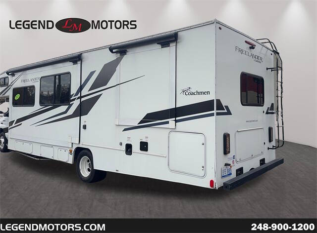 2021 Ford E-Series E-450 SD