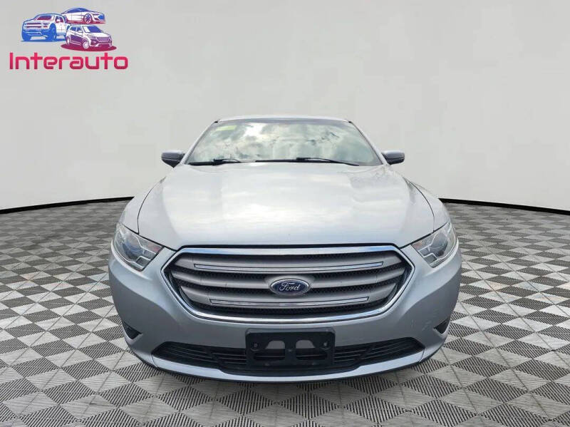 2017 Ford Taurus SEL