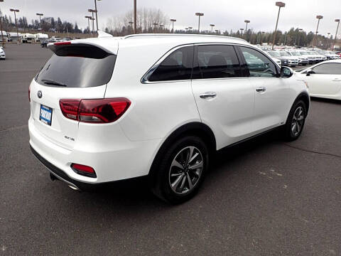 2019 Kia Sorento EX V6