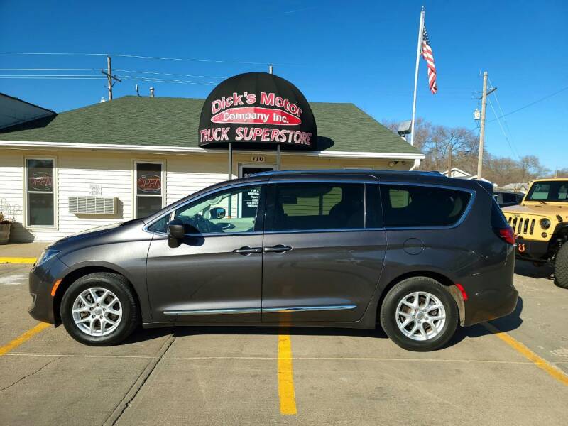 2020 Chrysler Pacifica for sale at DICK'S MOTOR CO INC in Grand Island NE