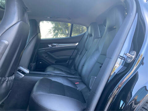 2014 Porsche Panamera