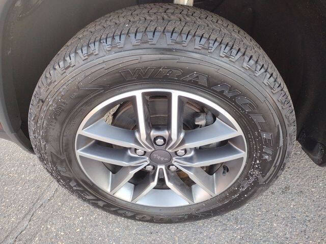 2020 Jeep Grand Cherokee Laredo