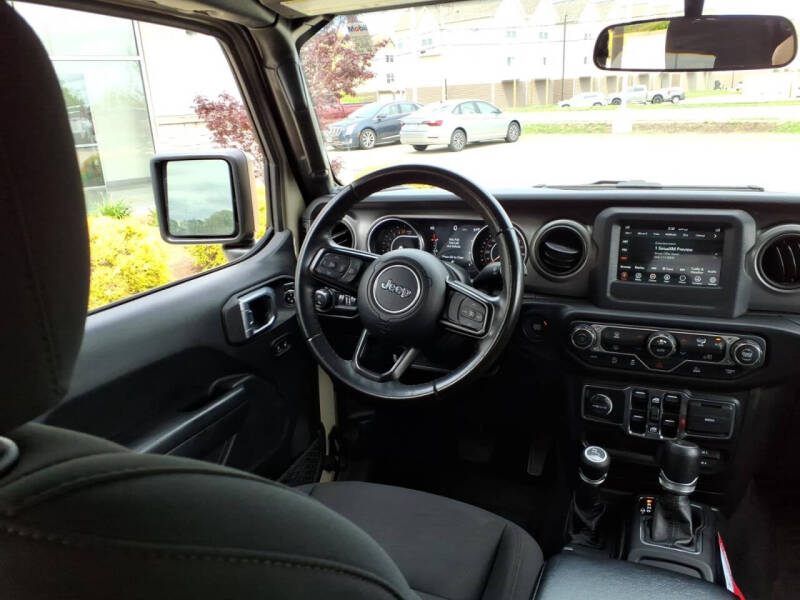 2022 Jeep Gladiator Willys