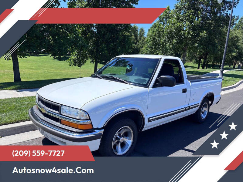 2000 Chevrolet S-10 LS