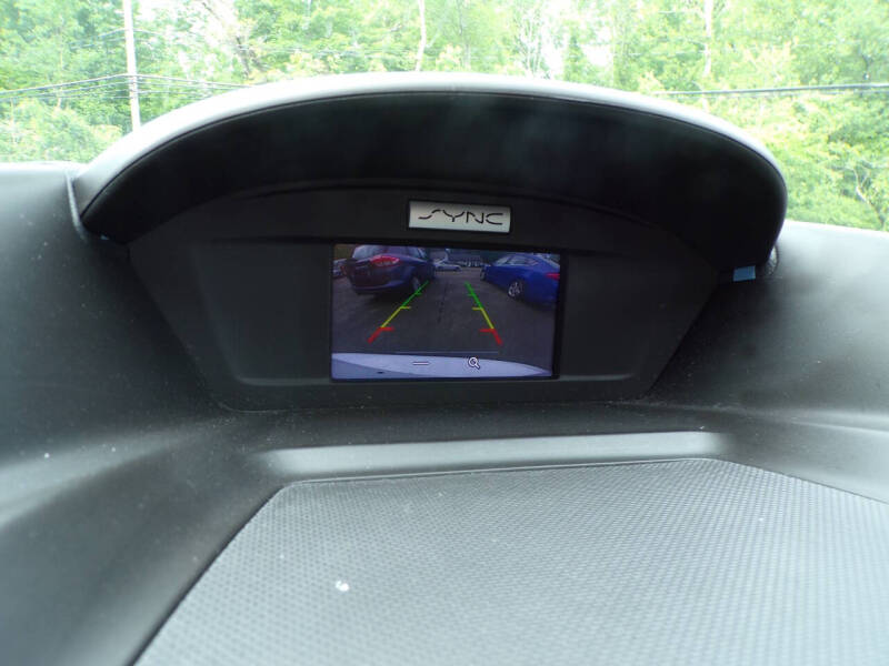 2017 Ford C-MAX Hybrid SE