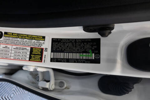 2022 Lexus ES 300h F SPORT