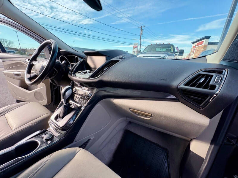 2014 Ford Escape Titanium