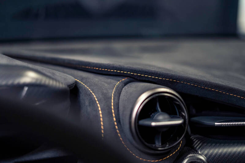 2021 McLaren 765LT