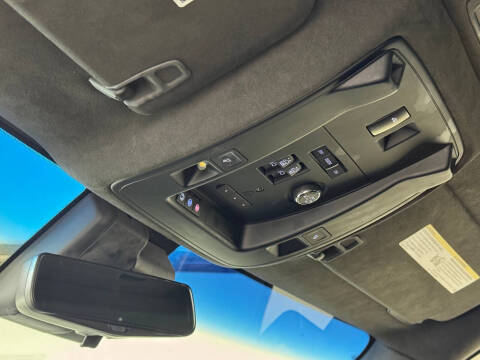 2020 Cadillac Escalade Platinum