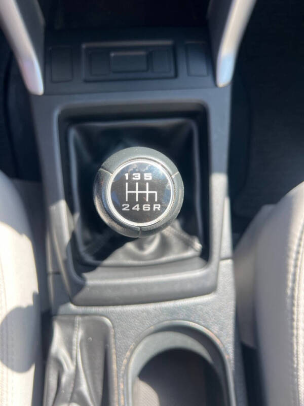 2014 Subaru Forester 2.5i