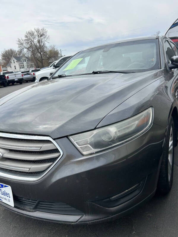 2015 Ford Taurus SEL