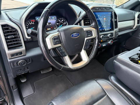 2022 Ford F-350 Super Duty Lariat