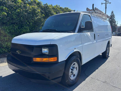 2017 Chevrolet Express 2500