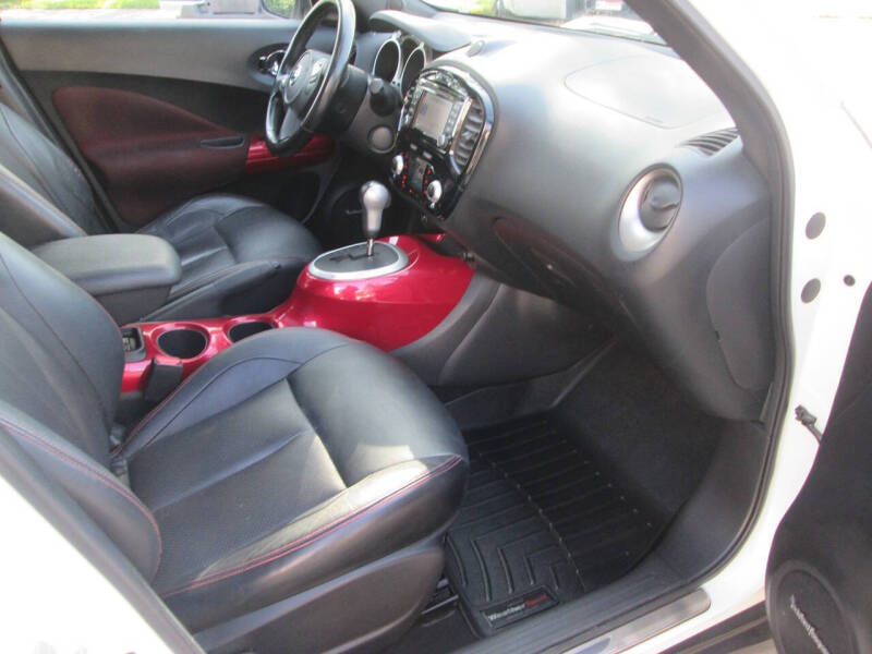 2017 Nissan JUKE SL