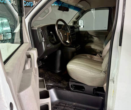 2019 Chevrolet Express 2500