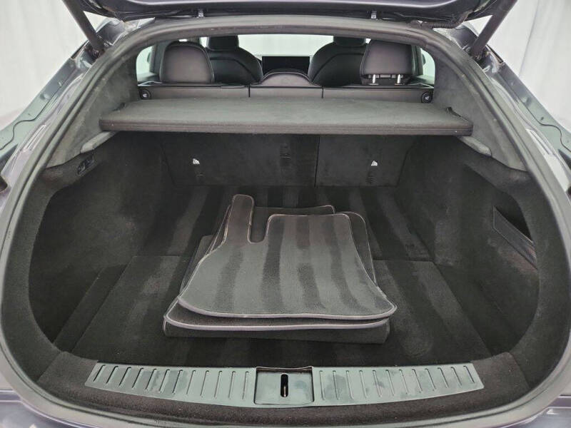 2022 Tesla Model S