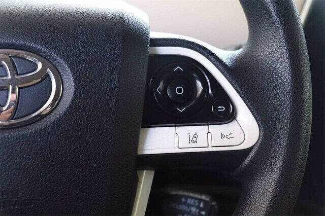 2017 Toyota Prius One