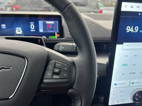 2025 Ford Mustang Mach-E GT