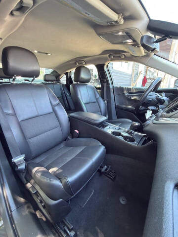 2017 Chevrolet Impala LT