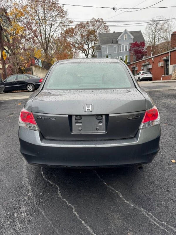 2010 Honda Accord LX photo 8