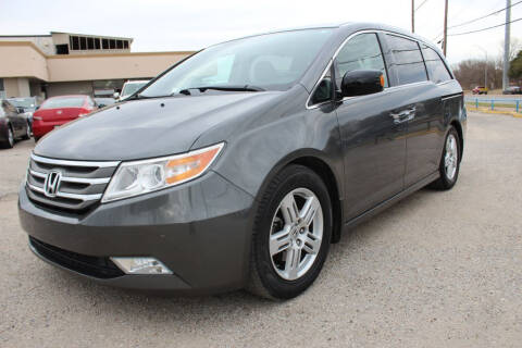 2013 Honda Odyssey for sale at IMD Motors Inc in Garland TX